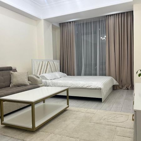 Апартамент Кристалл Bishkek Bagian luar foto