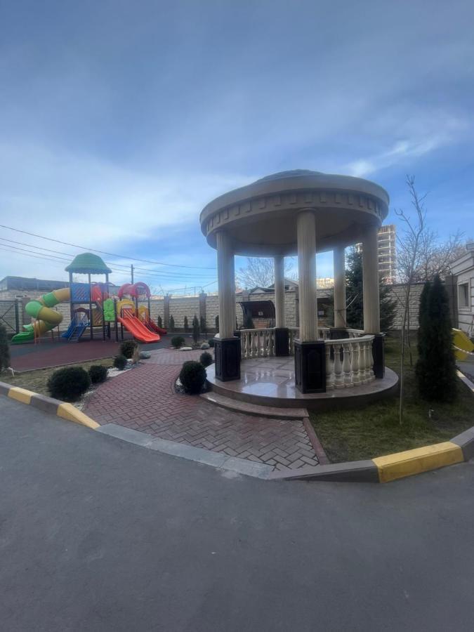 Апартамент Кристалл Bishkek Bagian luar foto